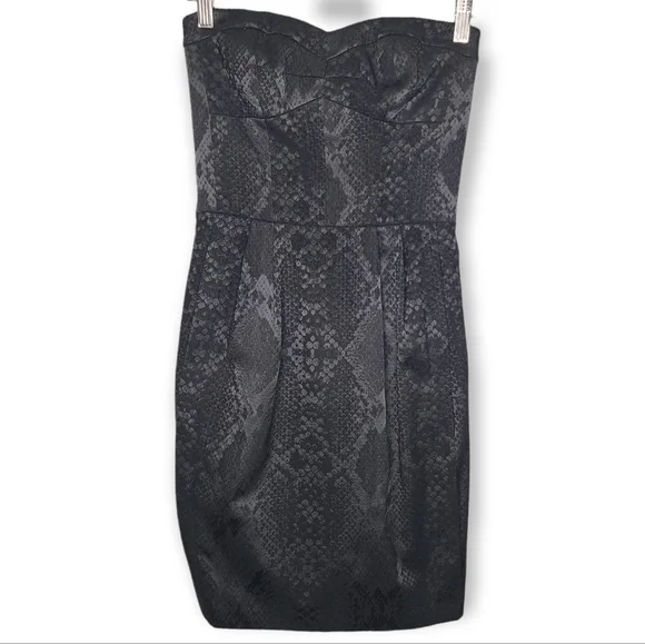 Rebecca Taylor Dresses | Rebecca Taylor Jacquard Snakeskin Print Strapless Mini Little Black Dress | Color: Black | Size: 2 | Supergeeked's Closet